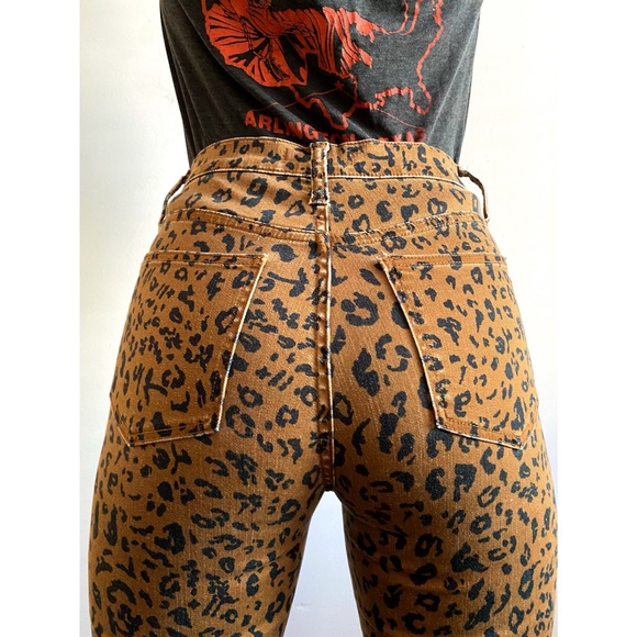 Madewell Denim - Madewell High Rise Ankle Leopard Jeans